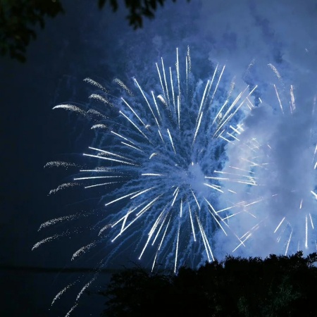 蓝调时刻氛围感背景图 把黄昏装进手机里