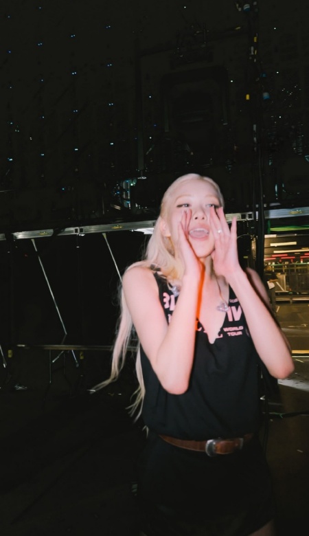 朴彩英ROSÉ神仙壁纸｜美到忘记呼吸的瞬间