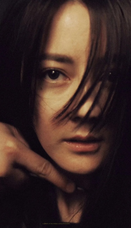 迪丽热巴×利剑玫瑰！绝美壁纸惊艳来袭