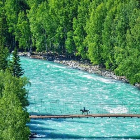 新疆夏天绝美图片来袭 带你邂逅梦幻西域之夏