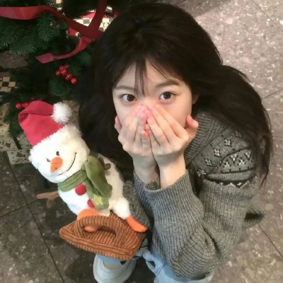 2025沙雕姐妹团专属群名 笑到头掉的快乐清单