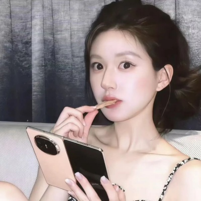 2025赵露思同款头像分享 甜妹氛围感直接拉满