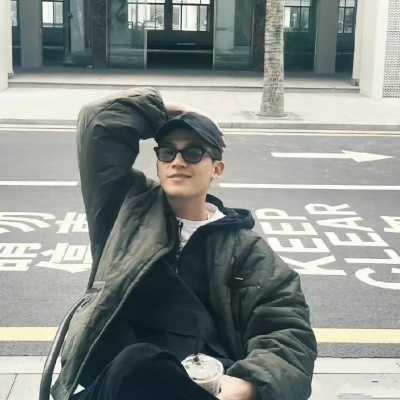 《生万物》热播 速来收藏欧豪超A痞帅头像