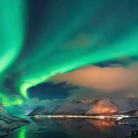 挪威极光盛宴分享 带你领略夜空中的梦幻奇迹