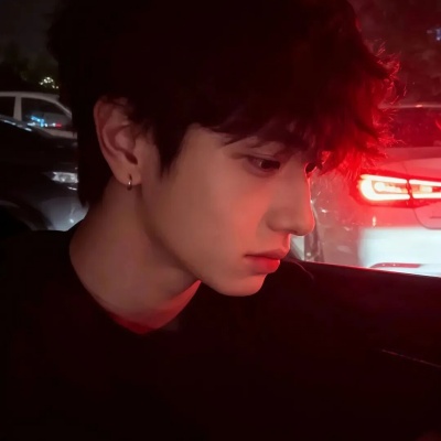 高级帅气男生头像合集 轻松拿捏氛围感与男友力