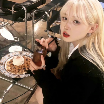 1758611449695865.jpg 3.jpg